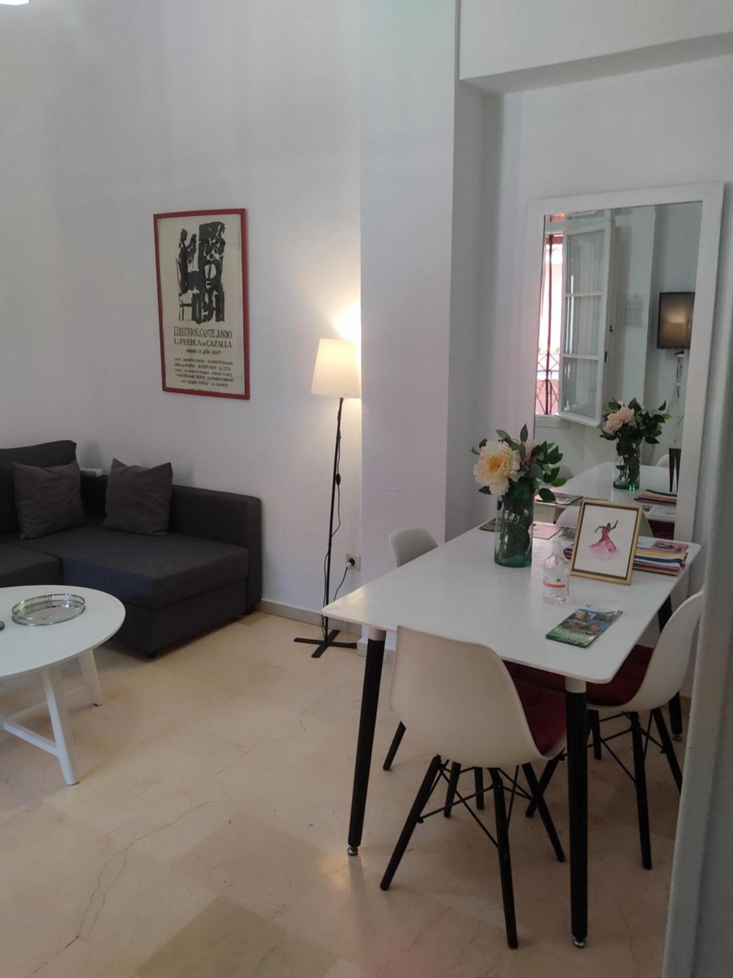 Piso 2 Habitaciones Sevilla Centro Wifi מראה חיצוני תמונה